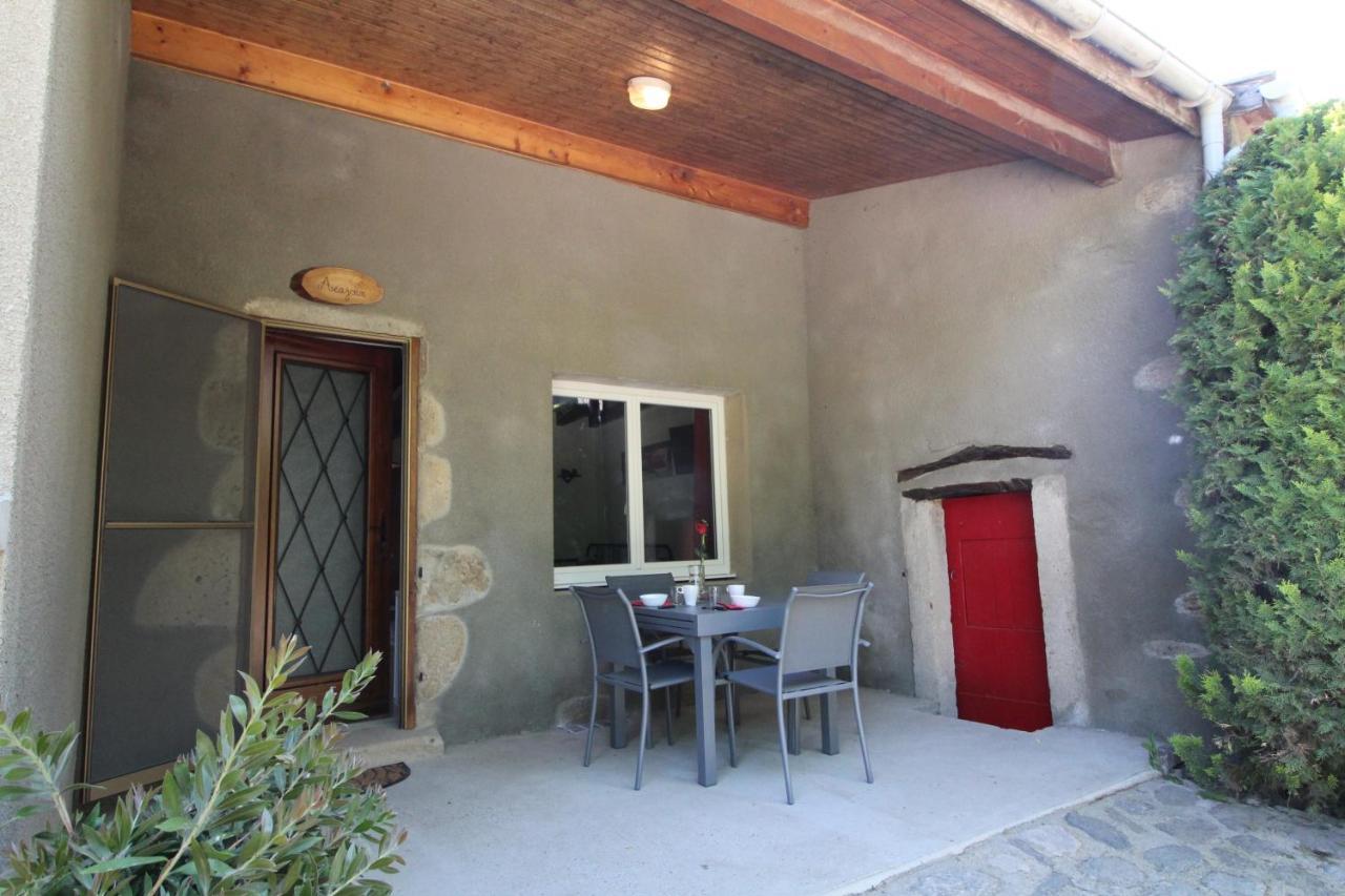 Gites A La Ferme De Bacon Saint-Sylvestre  Εξωτερικό φωτογραφία